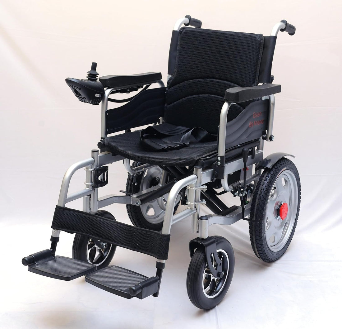 Electric wheelchair with removable battery for easy charging